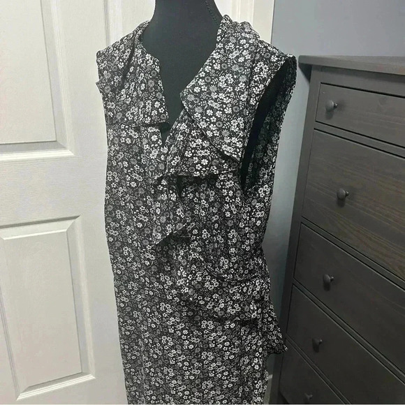 Max Studio Dress - Picture 4 of 5